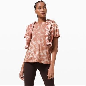 BNWT LULULEMON ALL YOURS BF TEE